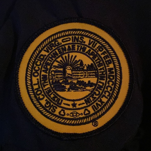 WVU Undergrad Graduation Cap and Gown - Picture 2 of 3